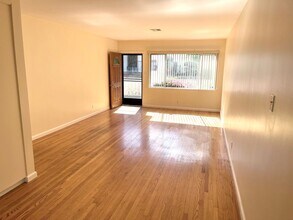 1822 Sherer Ln in Glendale, CA - Building Photo - Building Photo