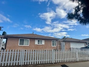 797 Beech Ave in Chula Vista, CA - Foto de edificio - Building Photo