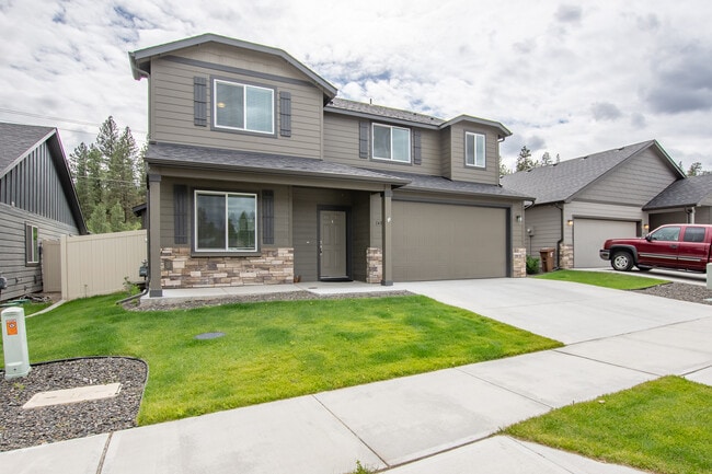 1403 N Rogue River St in Spokane, WA - Building Photo - Building Photo