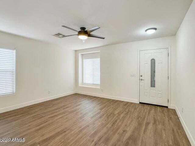 2408 W Skinner Dr in Phoenix, AZ - Building Photo - Building Photo