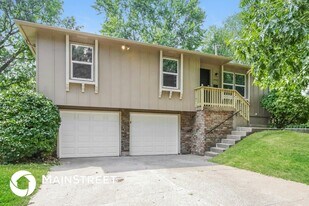 8905 E 90 Terrace in Kansas City, MO - Building Photo