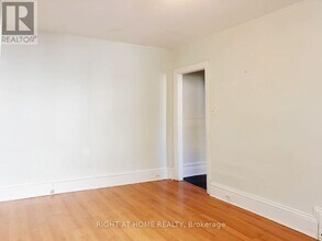 367 Dominion Ave in Ottawa, ON - Building Photo - Building Photo
