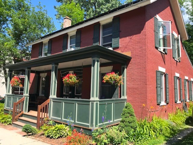 58 Maple St, Unit 58 Maple St. in Burlington, VT - Foto de edificio