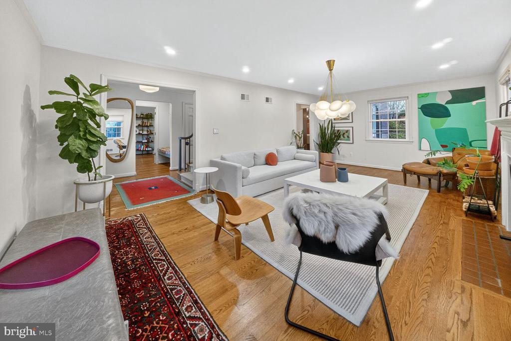 5601 Beam Ct in Bethesda, MD - Building Photo