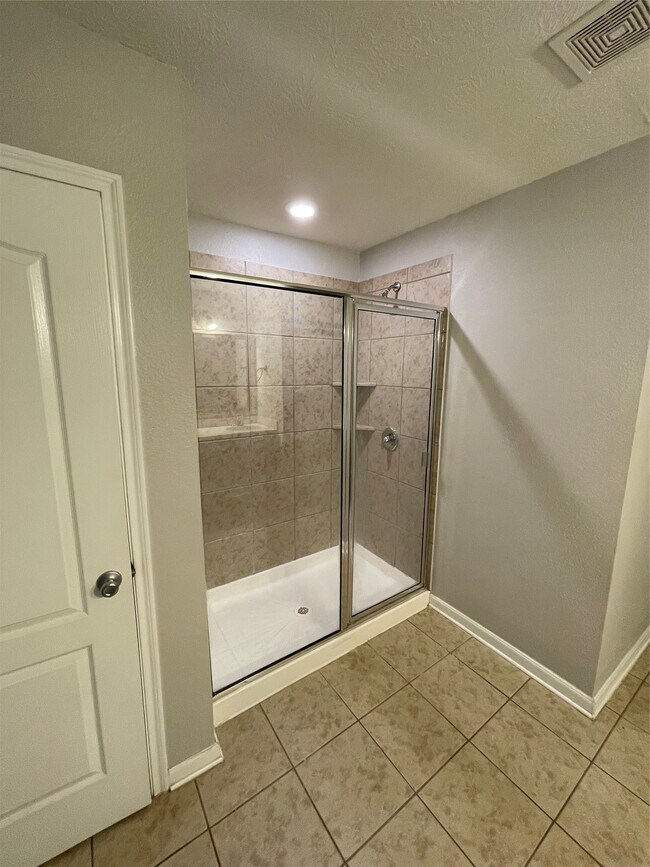 property at 15827 Copper Oak Ln