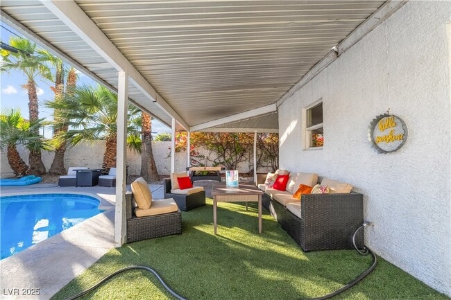 property at 2419 E Vegas Valley Dr