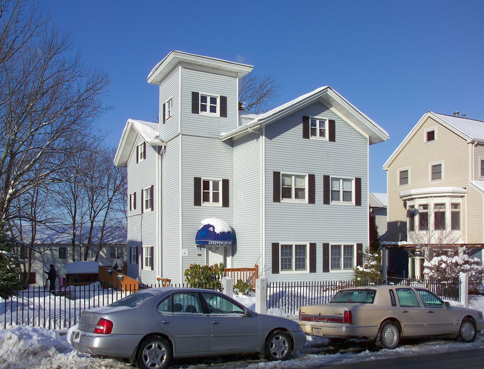 522 N Main St in Fall River, MA - Foto de edificio