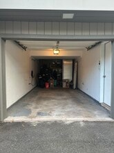56 Cambridge Ct in Beacon Falls, CT - Building Photo - Building Photo