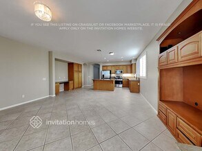43561 Tirano Dr in Temecula, CA - Foto de edificio - Building Photo