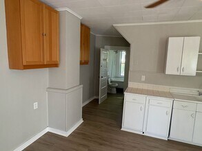 186 S Main St in Suffield, CT - Building Photo - Building Photo