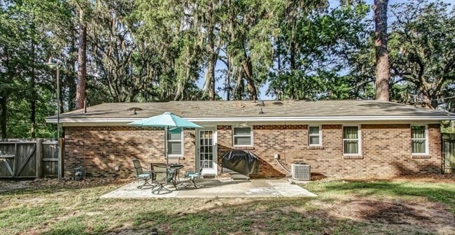 106 Penrose Dr in Savannah, GA - Building Photo - Building Photo
