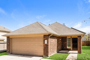 2410 W Werrington Way in Houston, TX - Building Photo