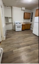 205 13th St in Watervliet, NY - Foto de edificio - Building Photo