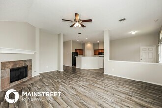 1325 Fox Glenn in Cedar Hill, TX - Building Photo - Building Photo