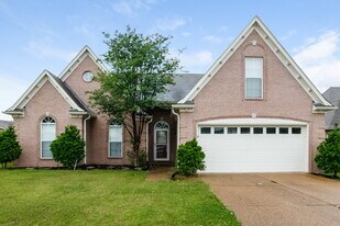 5019 Sawyer Lake Dr in Arlington, TN - Building Photo