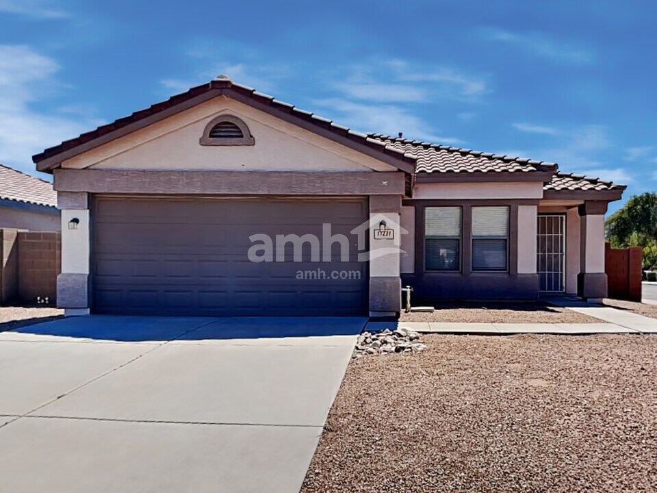 11231 E Elena Ave in Mesa, AZ - Building Photo