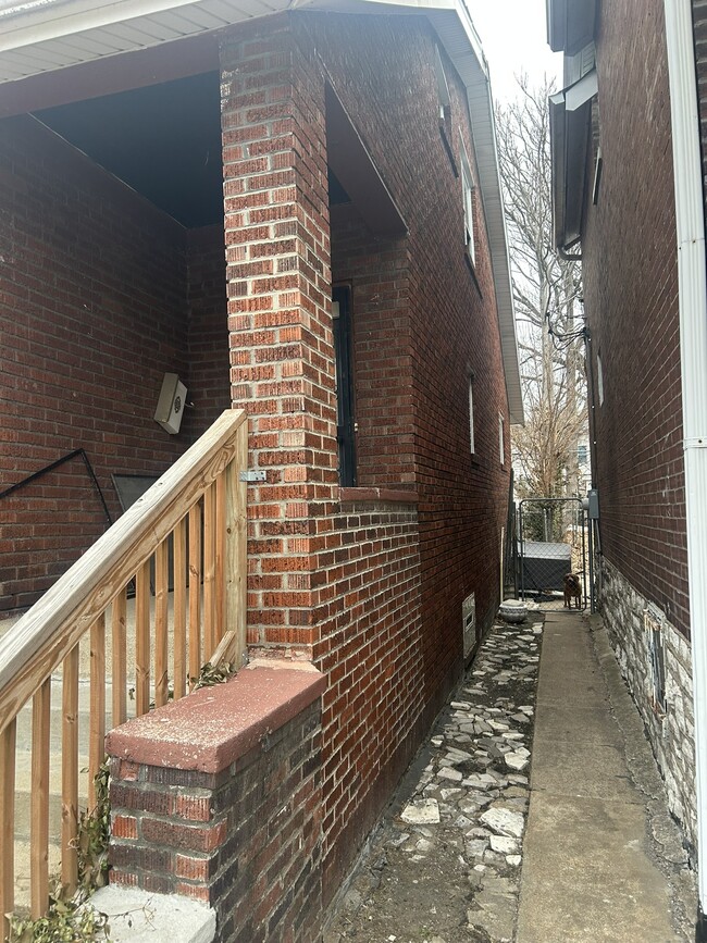 5935 Lucille Ave in St. Louis, MO - Building Photo - Building Photo