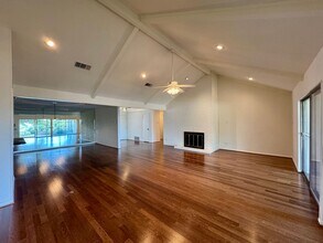 4013 Westchester Dr in Waco, TX - Building Photo - Building Photo