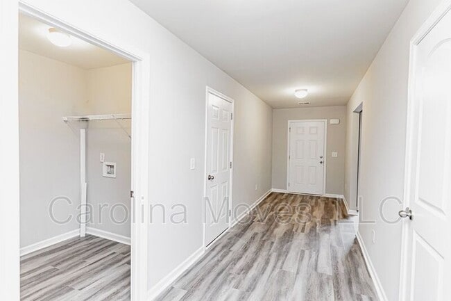 46 Jones Creek Cir in Greer, SC - Building Photo - Building Photo