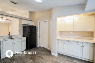 7609 Dover Cliff Dr S in Jacksonville, FL - Building Photo - Building Photo