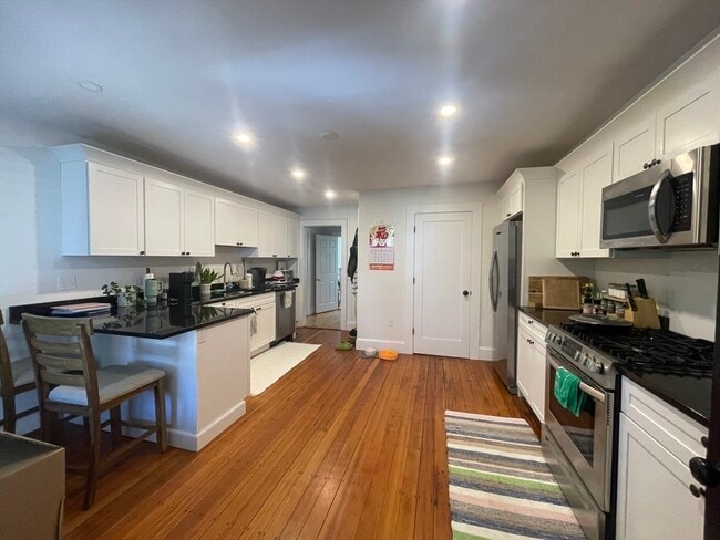 3 High Street Pl, Unit 3 in Brookline, MA - Building Photo - Building Photo