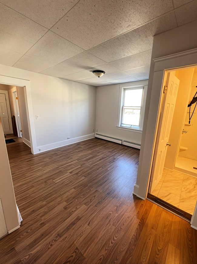 288 1st St in West Warwick, RI - Building Photo - Building Photo