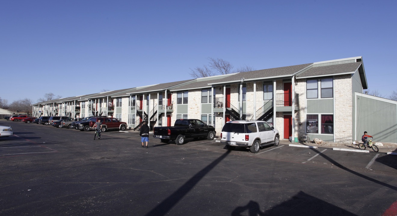 Mesa Ridge Apartments in Round Rock, TX - Foto de edificio