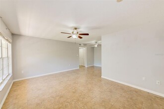2690 Coral Landings Blvd in Palm Harbor, FL - Building Photo - Building Photo
