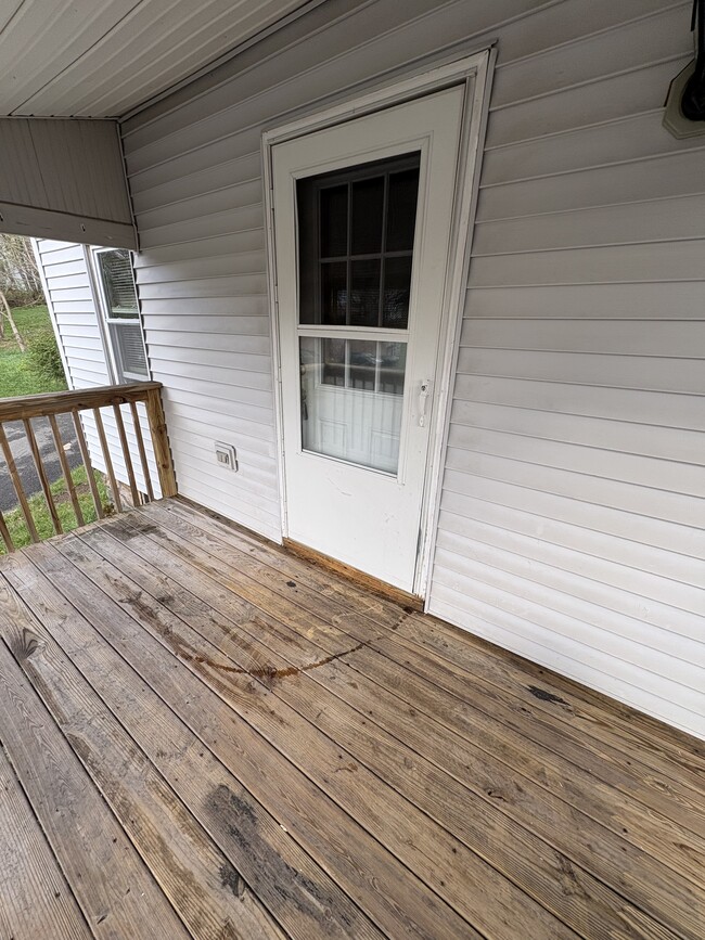 property at 633 Main St