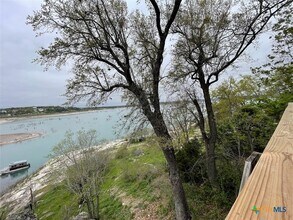 1415 Glenn Dr in Canyon Lake, TX - Building Photo - Building Photo