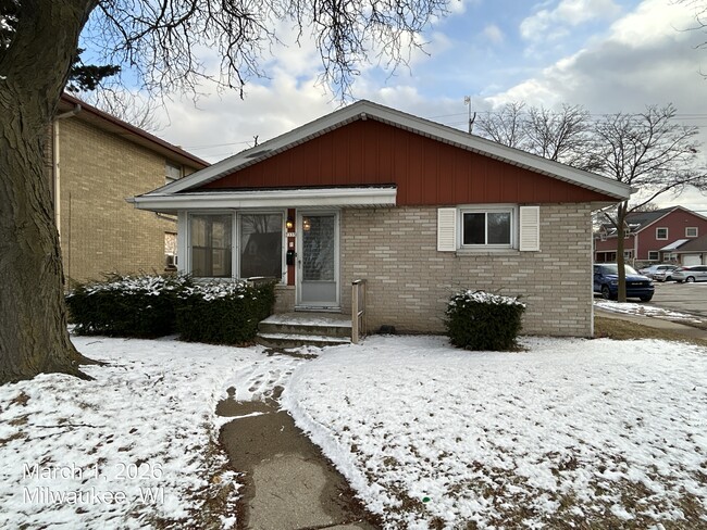 property at 7335 W Hampton Ave
