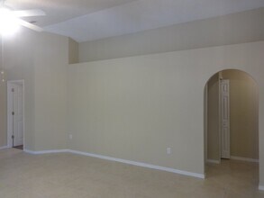 2056 Redwood Cir NE in Palm Bay, FL - Building Photo - Building Photo