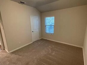 3420 Chivalry Dr in Denton, TX - Building Photo - Building Photo