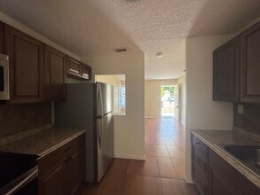 636 Columbia St in Orlando, FL - Building Photo - Building Photo