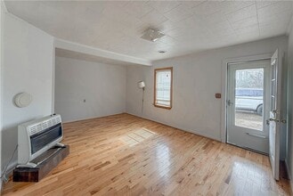 937 E Main St in Seneca, SC - Building Photo - Building Photo