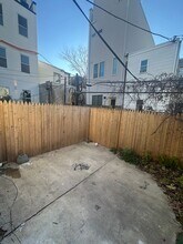 2210 Greenwich St in Philadelphia, PA - Building Photo - Building Photo