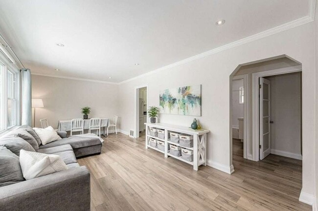 90 Merion St in Guelph, ON - Building Photo - Building Photo