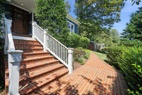 1530 Forest Villa Ln in McLean, VA - Building Photo - Building Photo