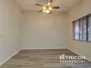 1582 Woodhaven Ln in Sparks, NV - Building Photo - Building Photo