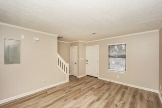 8272 Canyon Forge Dr in Riverdale, GA - Building Photo - Building Photo