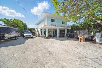 95401 Overseas Hwy in Key Largo, FL - Building Photo - Building Photo