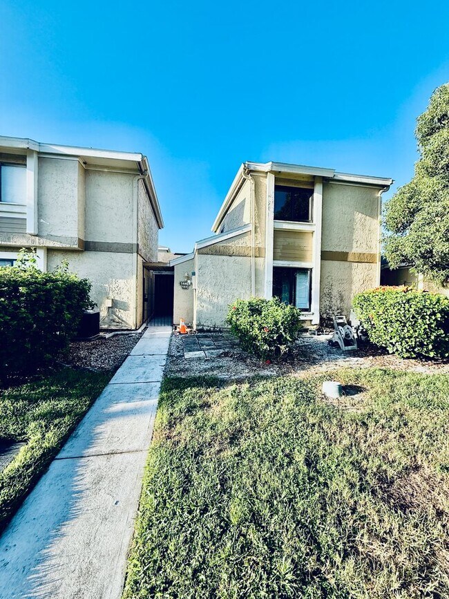1440 Sheafe Ave NE in Palm Bay, FL - Building Photo - Building Photo