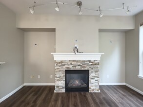 2197 NE Sheffield Ave in Beaverton, OR - Building Photo - Building Photo