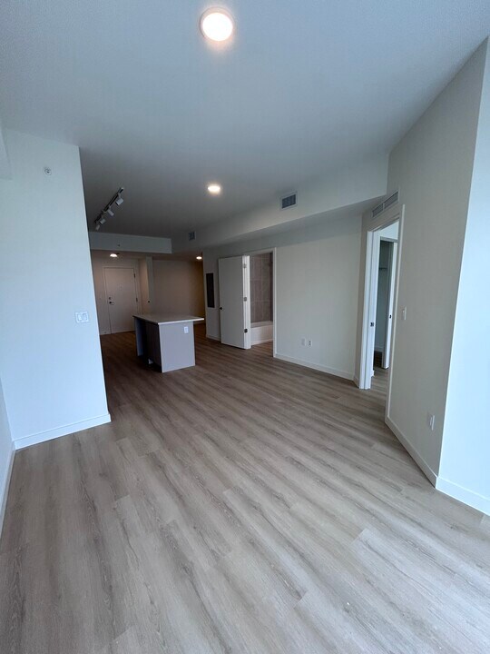 1712 N L St, Unit D2 in Lake Worth Beach, FL - Building Photo