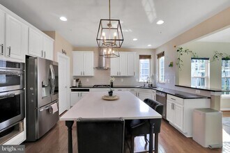 8111 Alloway Ct in Ellicott City, MD - Building Photo - Building Photo