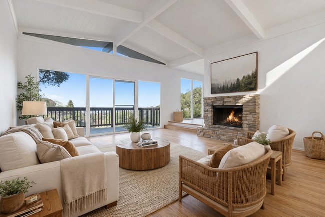 16 Echo Ln in Piedmont, CA - Building Photo - Building Photo