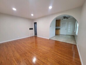 2221-2223 Grand Ave in Long Beach, CA - Building Photo - Building Photo