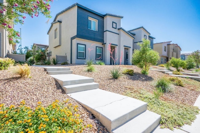 property at 526 Clearsable Ave