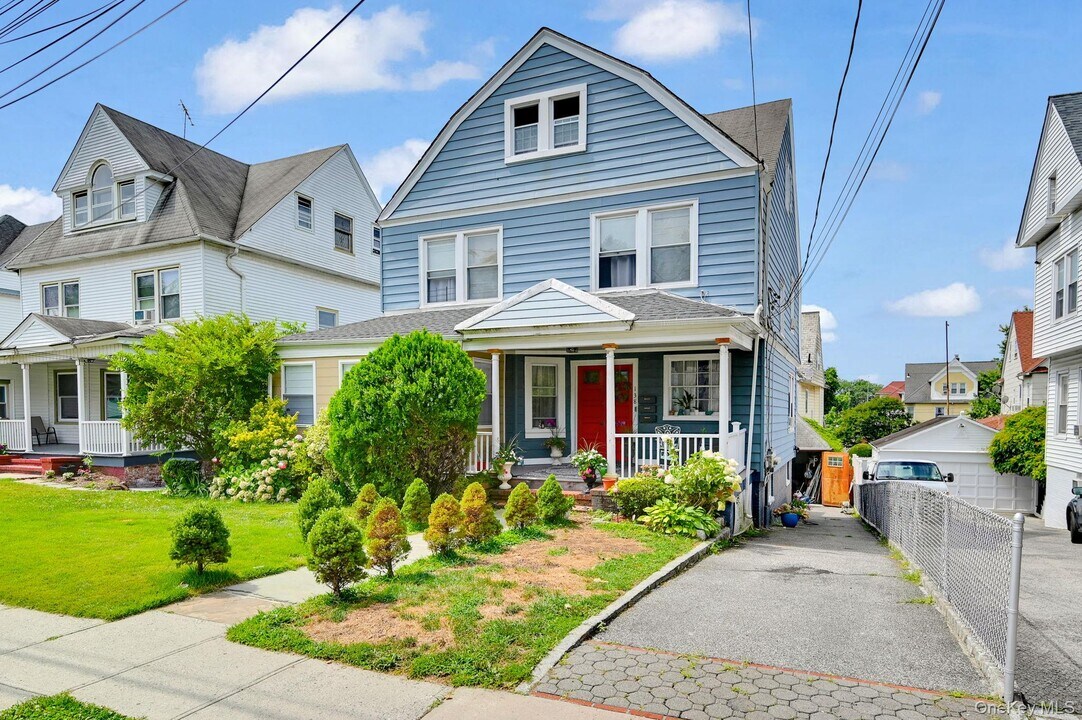 138 N Fulton Ave in Mount Vernon, NY - Building Photo