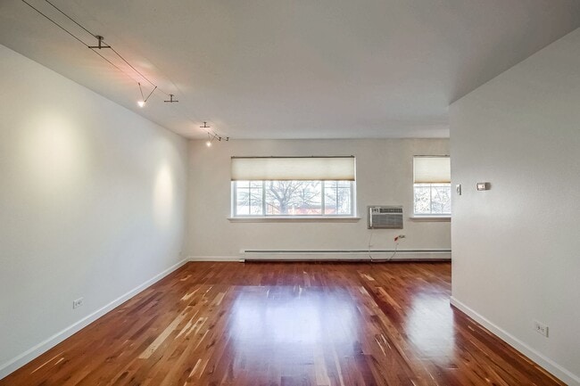 property at 1332 N Williams St